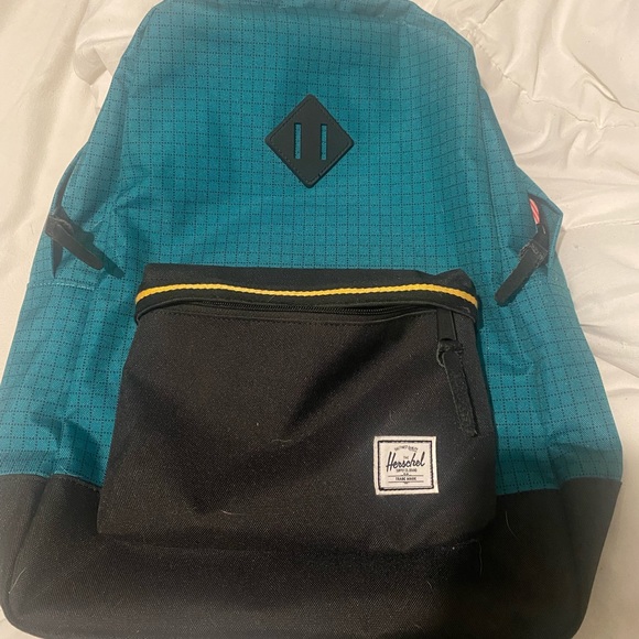 Herschel backpack - Picture 1 of 2